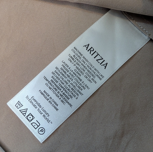 Aritzia Wilfred Tonka Satin Blouse Tie Front Size Small - Picture 4 of 8